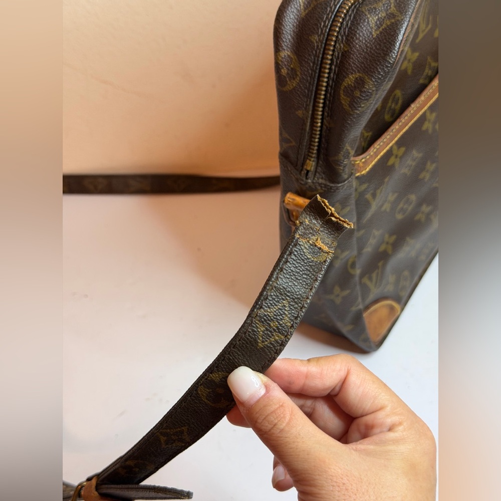 Louis Vuitton Monogram Danube shoulder crossbody bag PROJECT - Picture 4 of 15